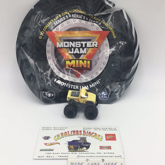 2021 Spin Master monster jam mini series 5 #194 Bulldozer retro truck rare