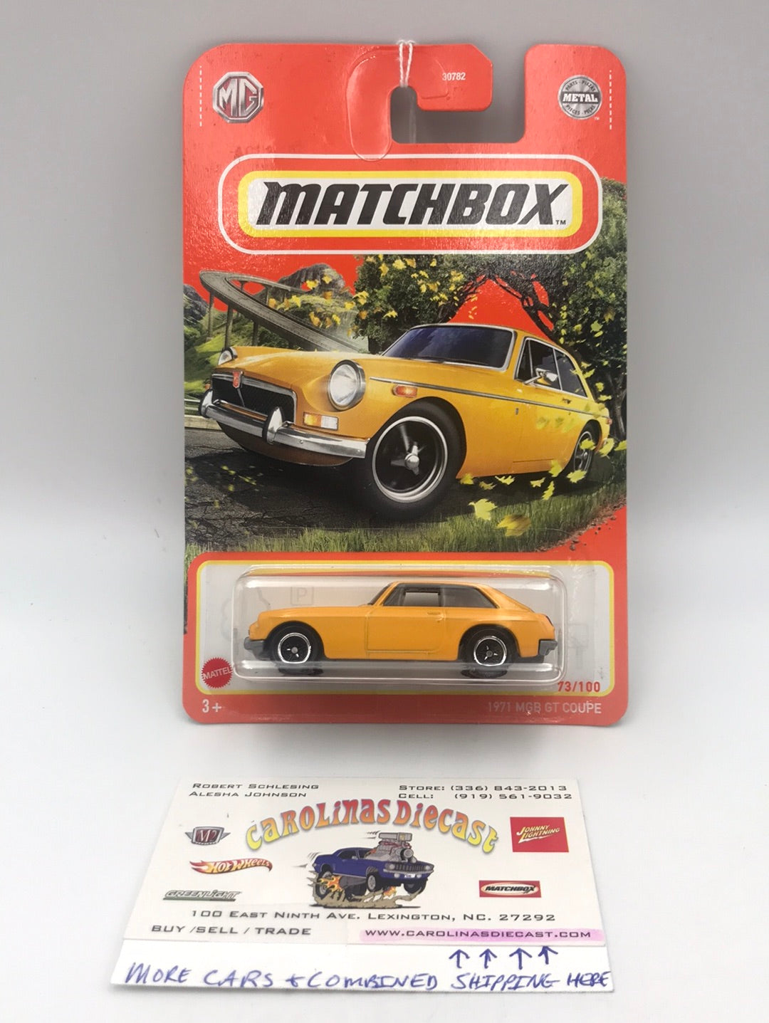 2022 matchbox #73 1971 MGBGT Coupe 66F