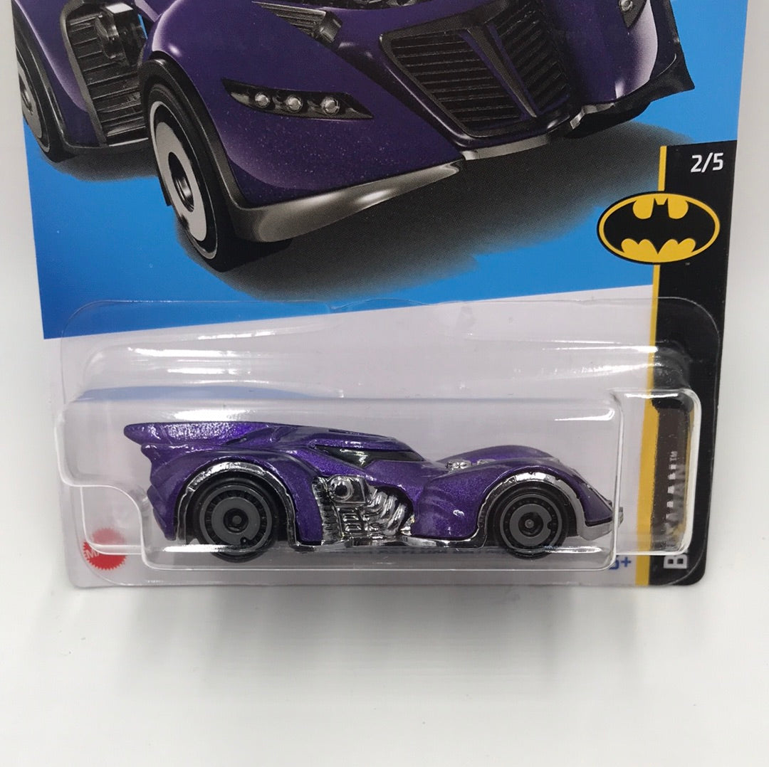 2022 hot wheels L M  case #32 Batman Arkham asylum Batmobile purple 118B