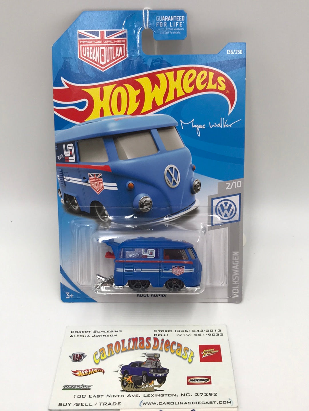 2019 hot wheels #136 Volkswagen Kool Kombi blue RR6