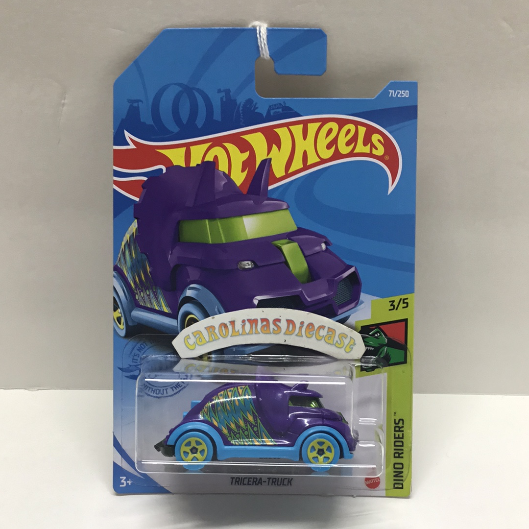 2021 hot wheels  #71 Tricera-truck purple QQ9