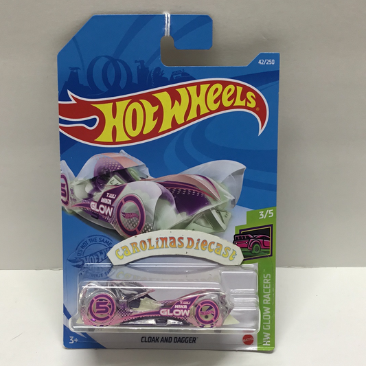 2021 hot wheels #42 Cloak and Dagger glow n the dark UU9