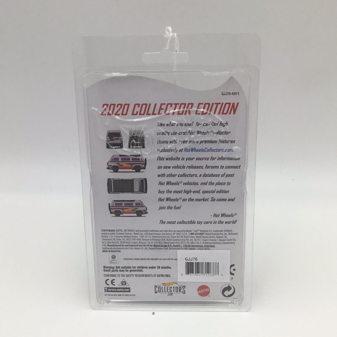 2020 Hot wheels  collectors edition Volkswagen Sunagon mail in Zamac edition Real Riders