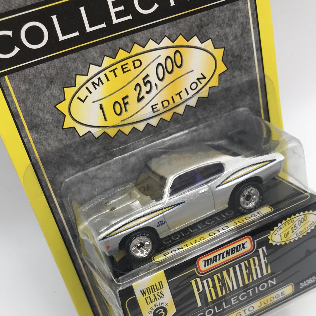 Matchbox Premiere series 3 Pontiac GTO Judge silver 212A