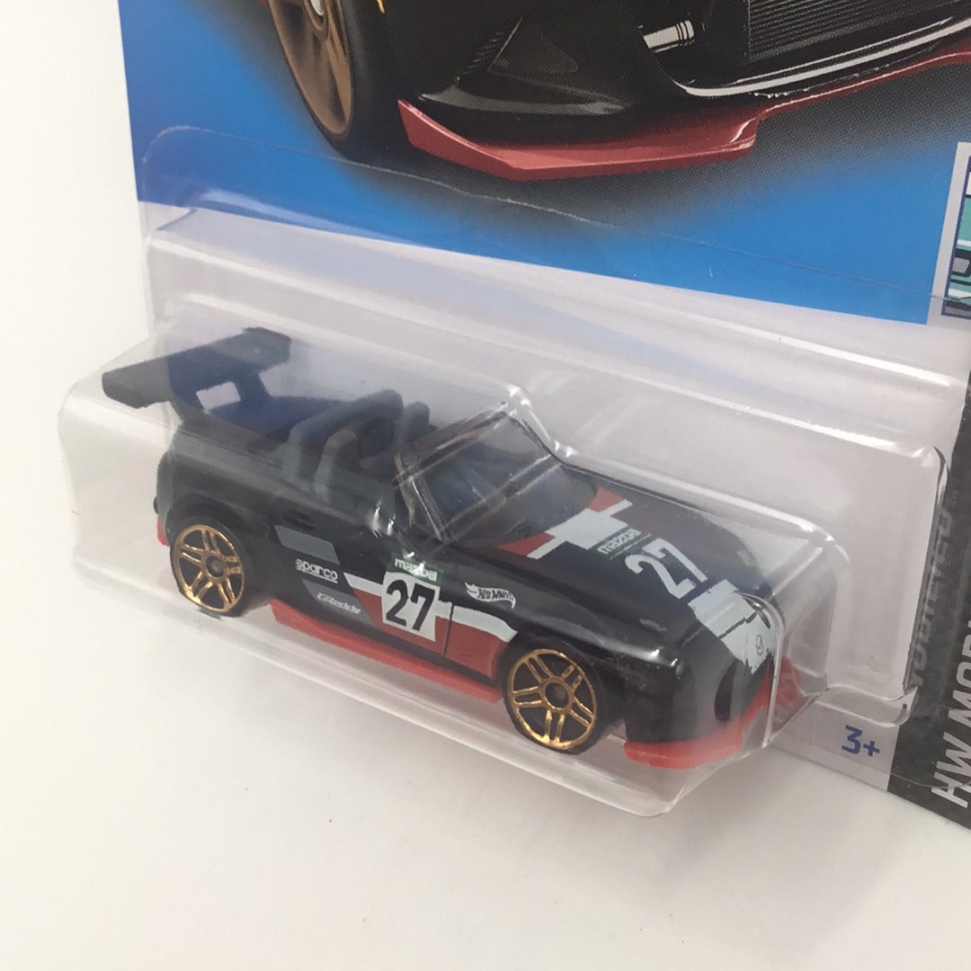 2023 hot wheels E case #114 15 Mazda MX-5 Miata 84F