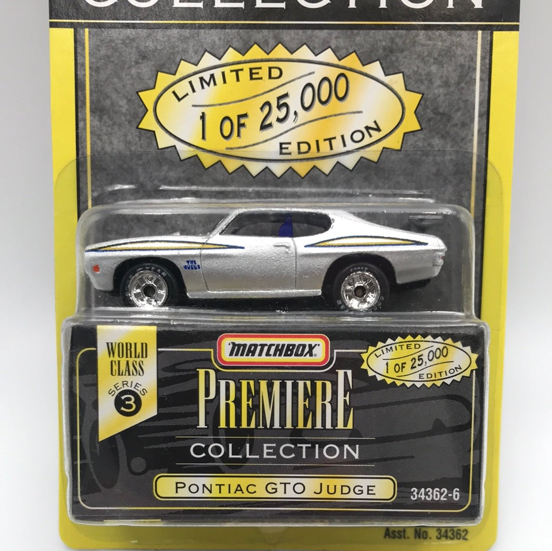 Matchbox Premiere series 3 Pontiac GTO Judge silver 162A