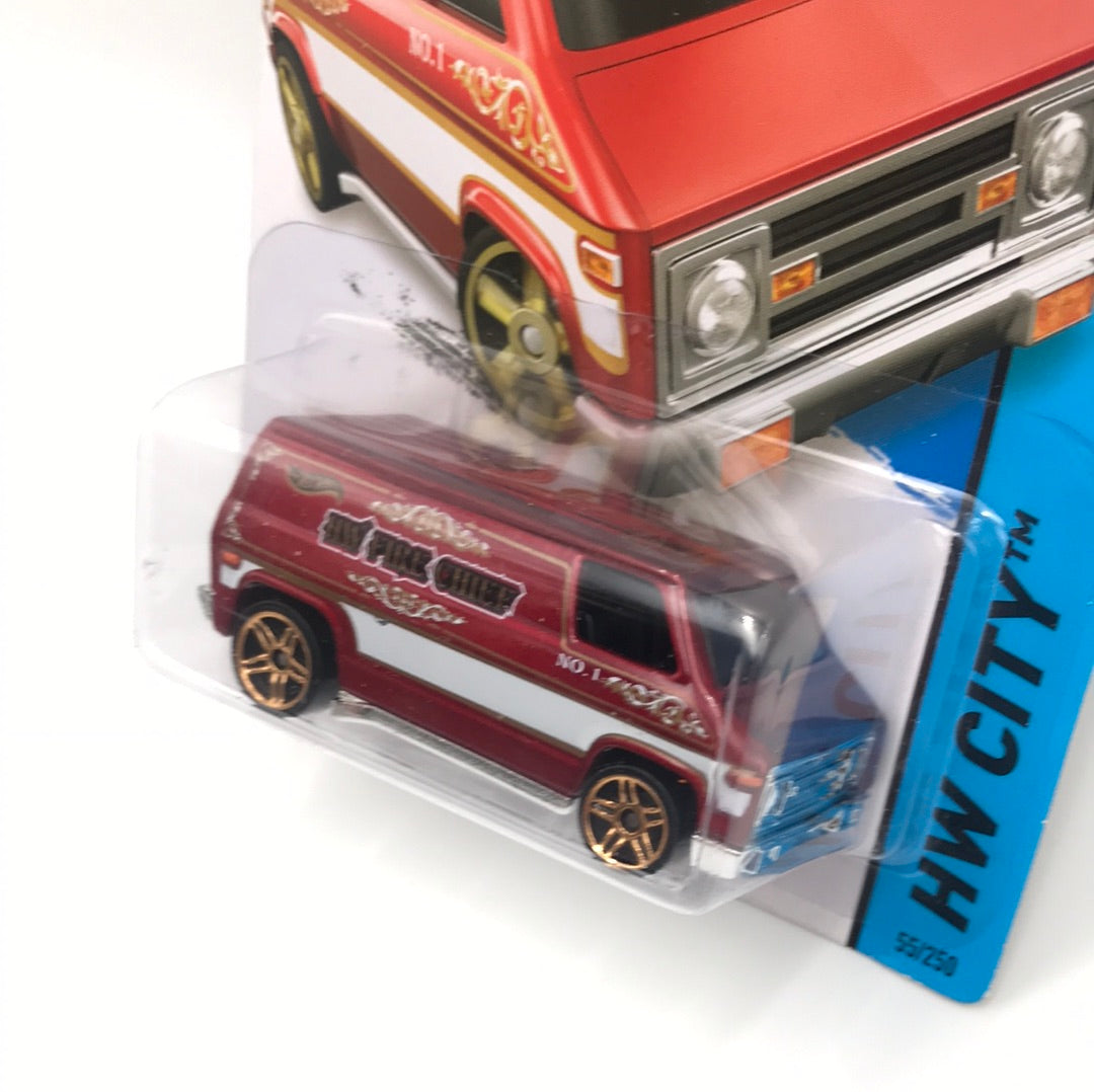 2015 Hot Wheels #55 Super Van GG3