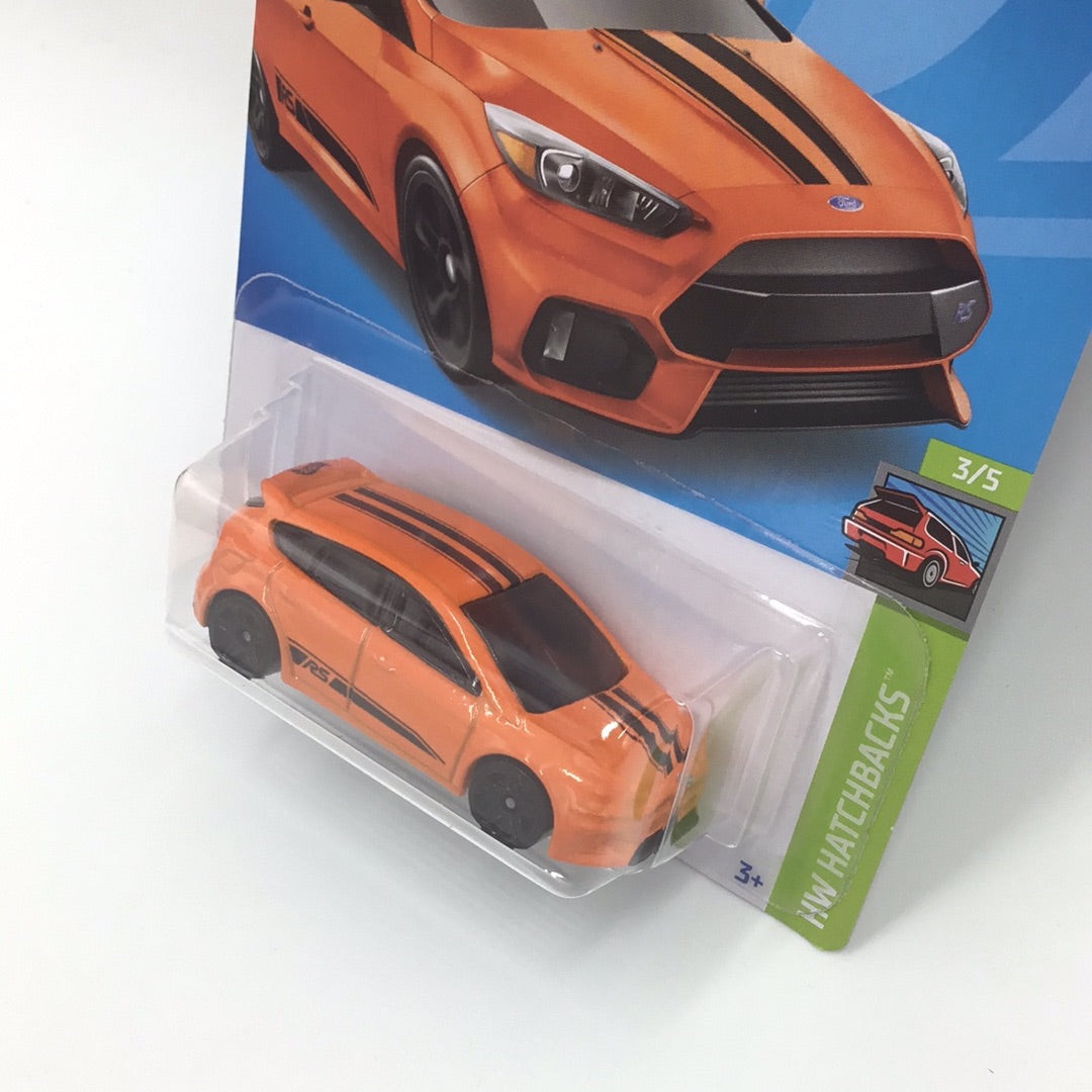 2022 hot wheels g case #41 Ford Focus RS 33A
