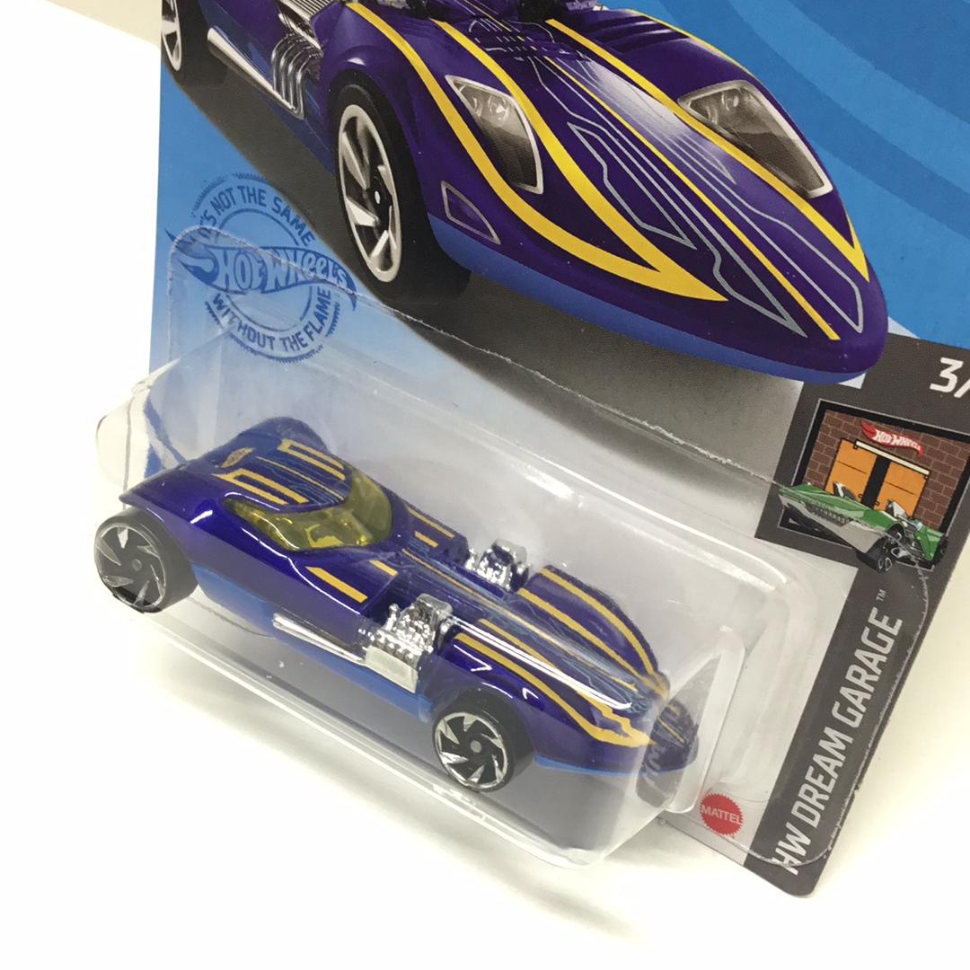 2021 hot wheels  #61 Twin Mill blue QQ4