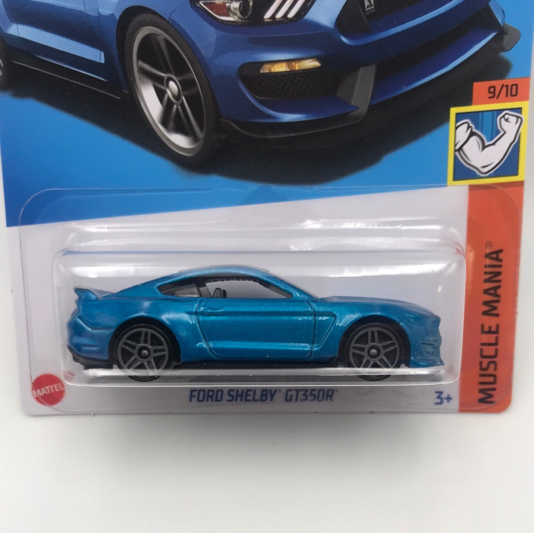 2022 hot wheels Q case #249 Ford Shelby GT350R 26E