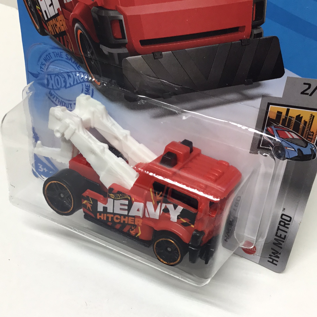 2021 hot wheels #36 Heavy Hitcher Red JJ2