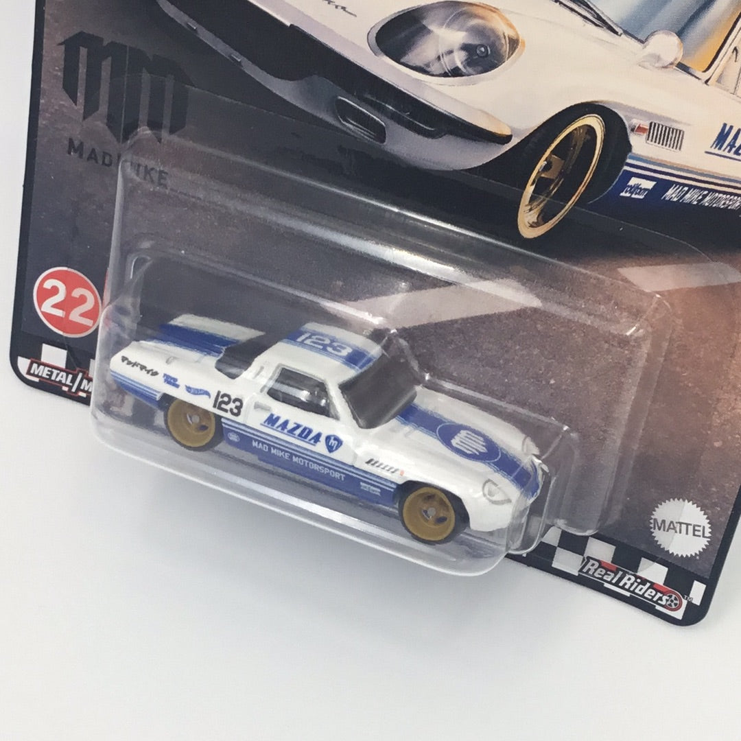 Hot Wheels Boulevard #22 1968 Mazda Cosmo Sport mad mike 260D