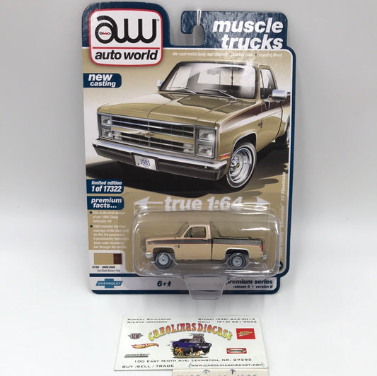 Auto world Muscle Trucks 1985 Chevy Silverado 10 Fleetside