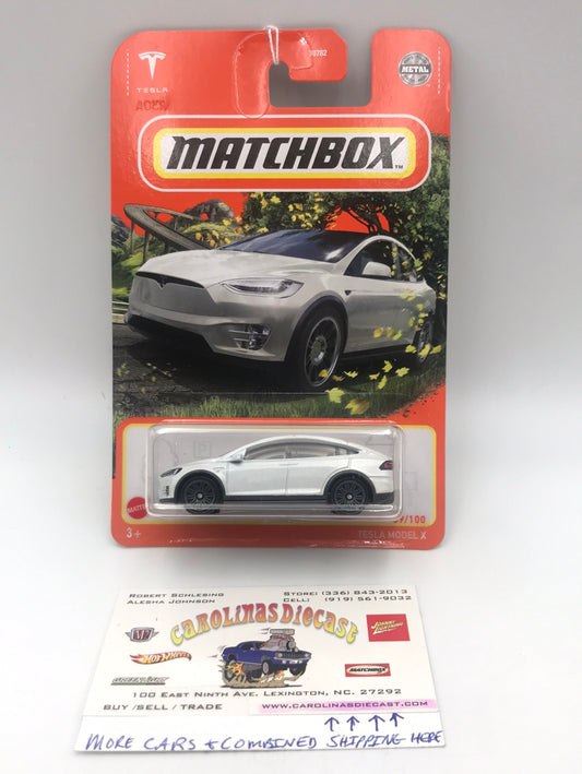 2022 matchbox #59 Tesla Model X (FF8)