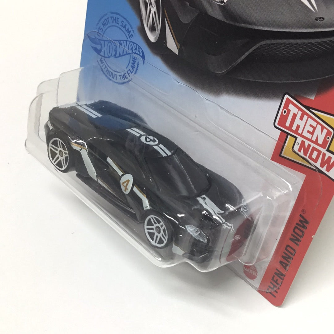 2021 hot wheels Q case #164 17 Ford GT LL3