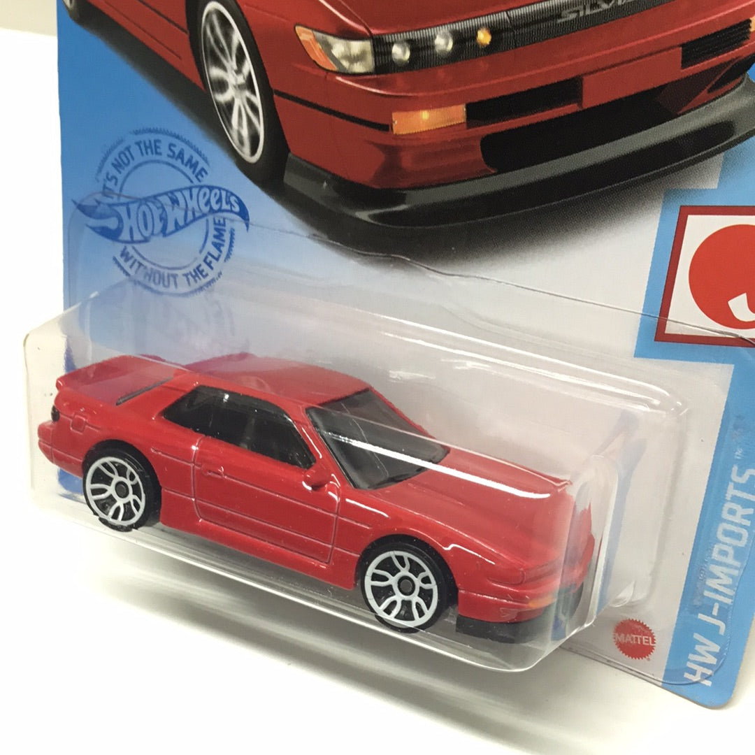 2021 hot wheels  #213 Nissan Silvia S13 red 82A