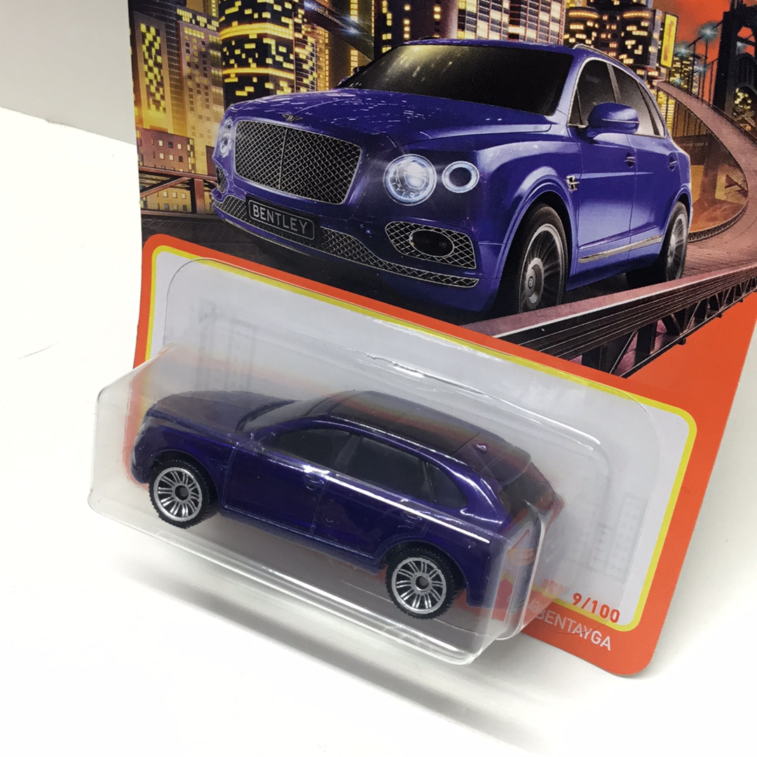 2021 matchbox T case #9 Bentley Bentayga 78H