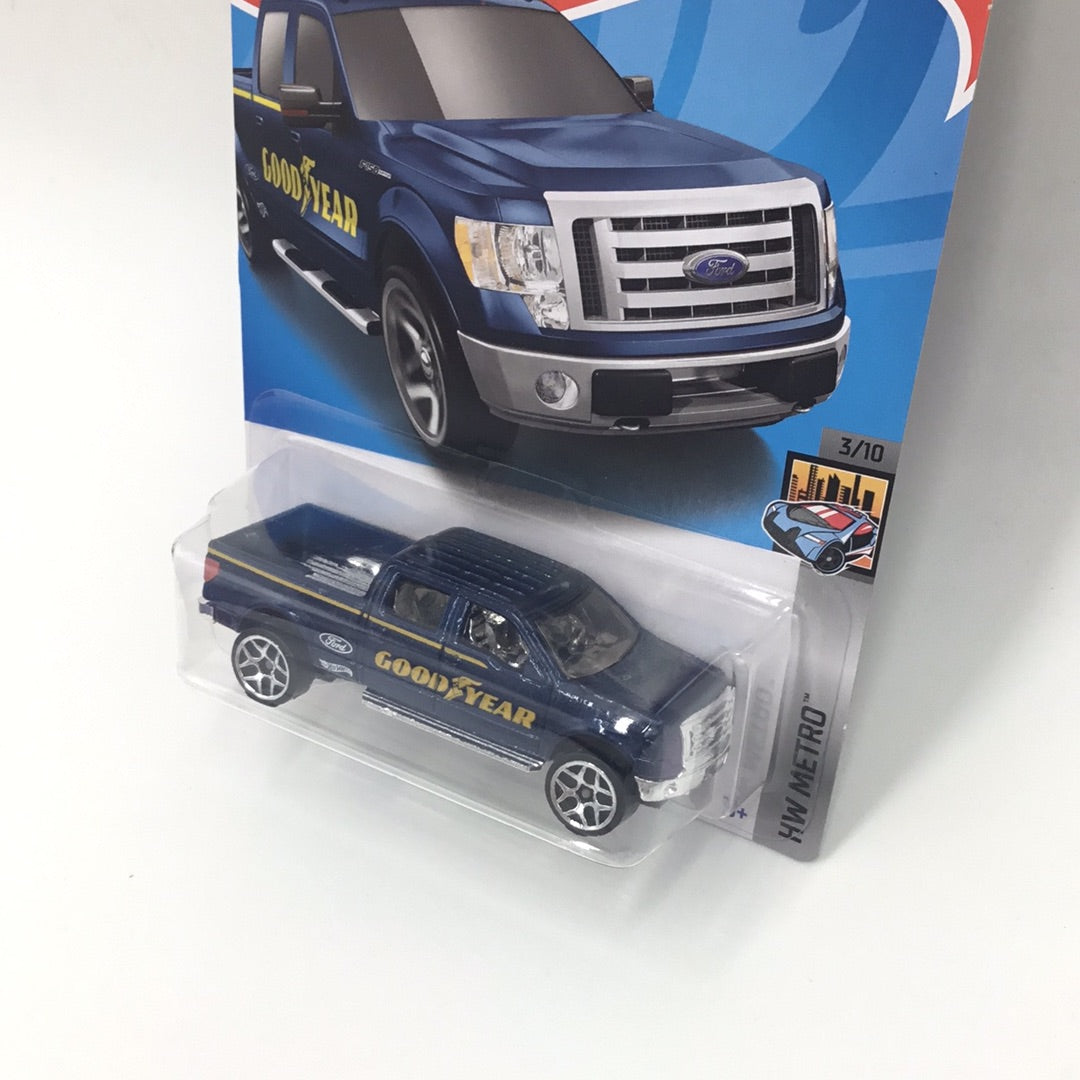 2022 hot wheels #29 2009 Ford F-150 Goodyear 24C