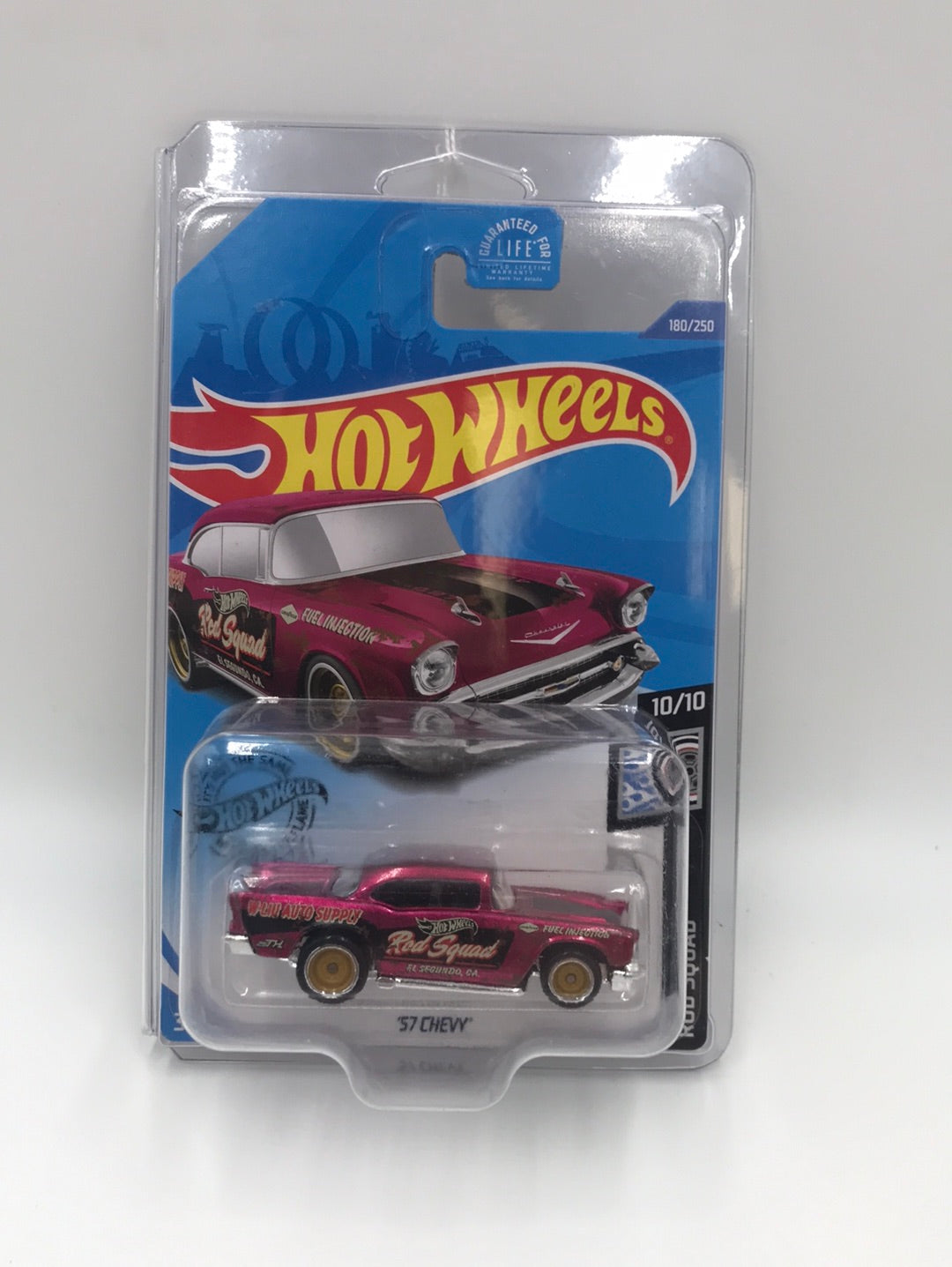 2020 hot wheels super treasure hunt 57 Chevy W/Protector