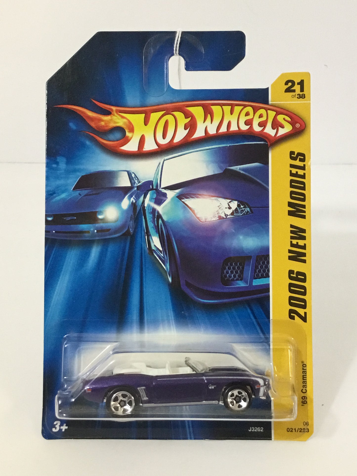 2006 Hot wheels #21 69 Camaro 2006 new models (AA2)