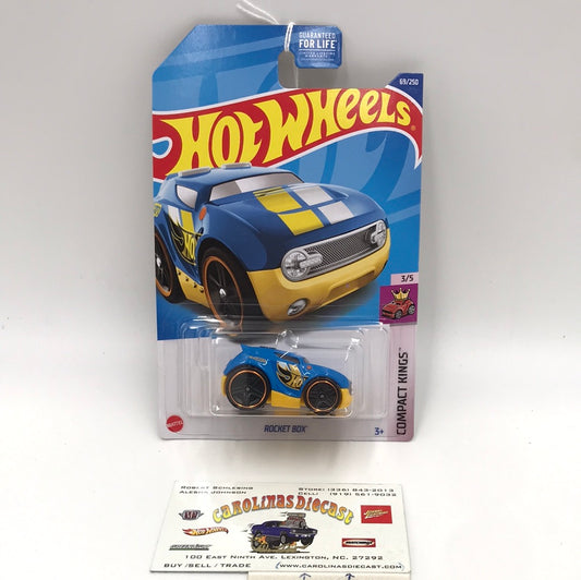 2022 hot wheels J case #69 Rocket Box UU2