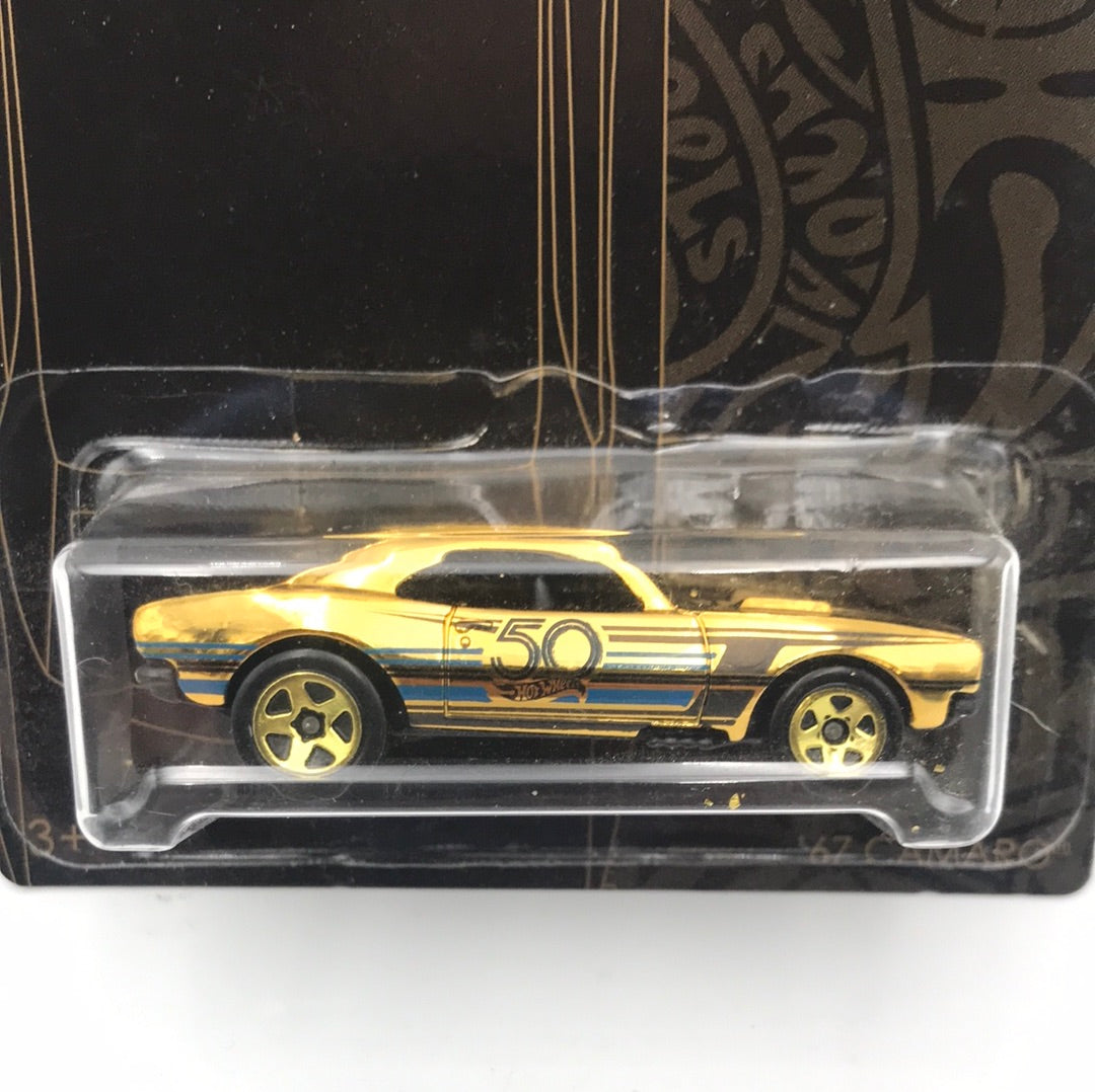 hot wheels 50th anniversary series black and gold 67 Camaro Chase W Pr carolinasdiecast