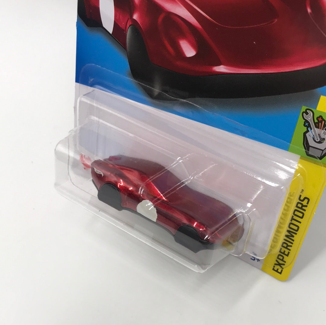 2022 hot wheels J case #101 Coupe Clip red EE7