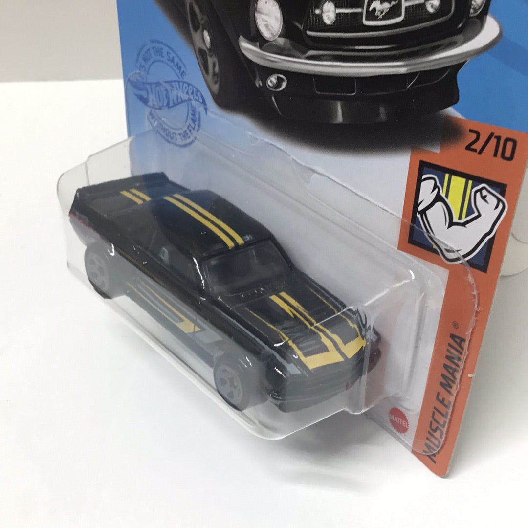 2021 hot wheels Q case #192 67 Ford Mustang Coupe 25H