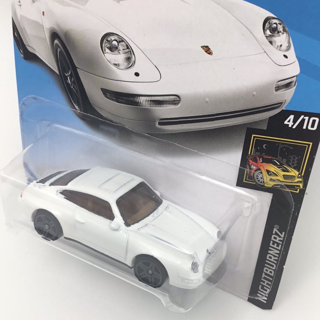 2019 hot wheels #155 ‘96 Porsche Carrera JJ7