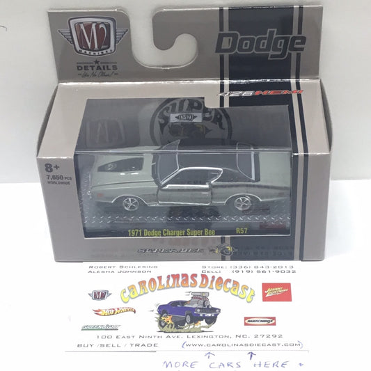 M2 Machines Auto meets 1971 Dodge Charger Super Bee R57