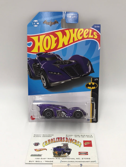 2022 hot wheels L M  case #32 Batman Arkham asylum Batmobile purple 118B