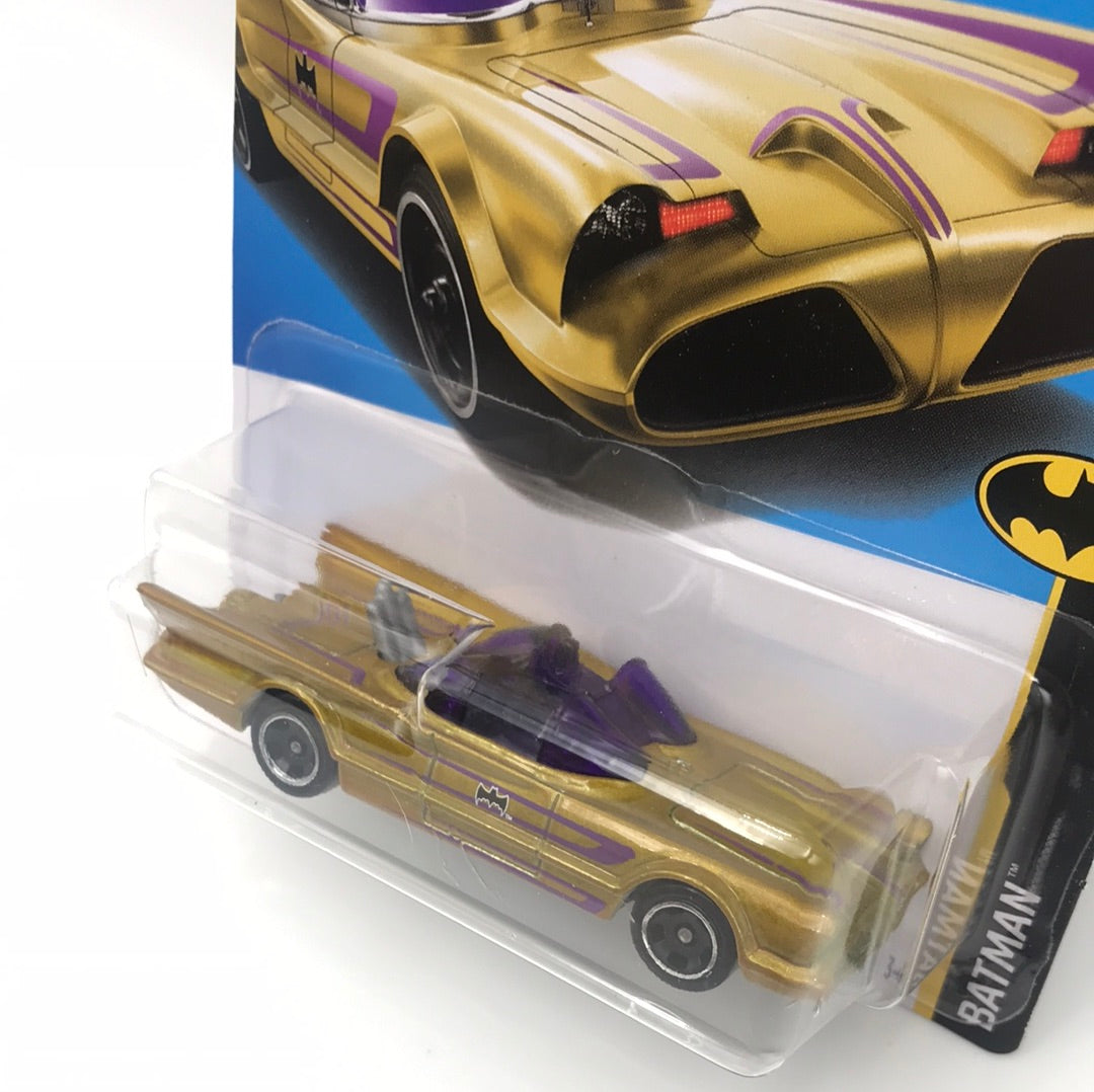 2022 hot wheels N case #131 TV Series Batmobile gold/purple 120G