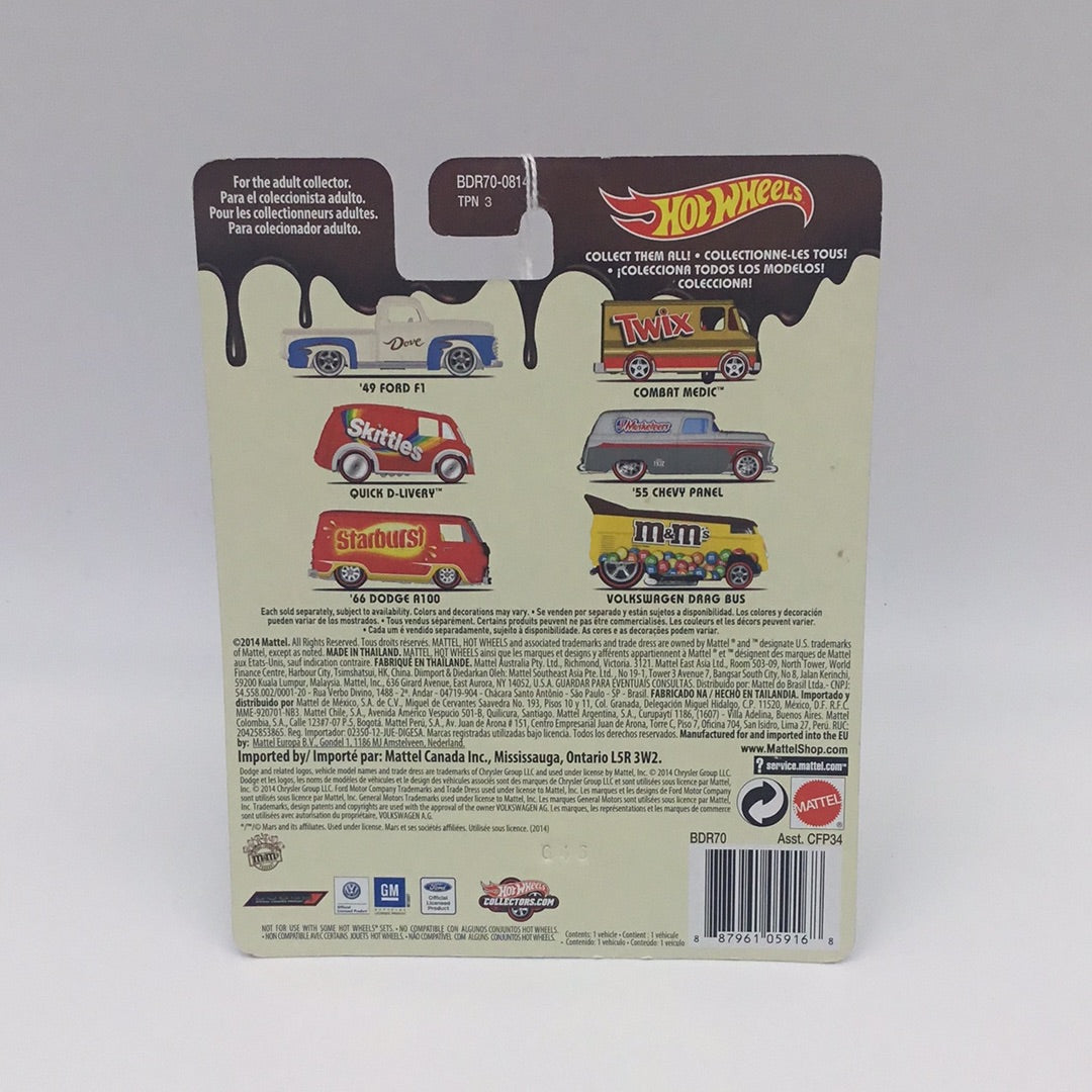 Hot Wheels Pop Culture 3 Musketeers 55 Chevy Panel H2