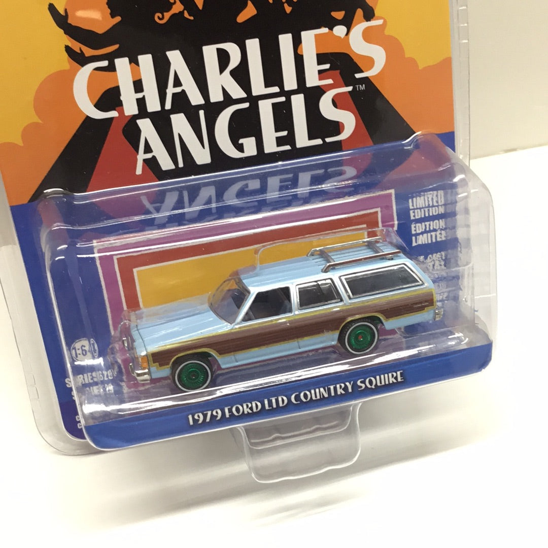 Greenlight Hollywood Charlies Angels 1979 Ford LTD Country Squire Chase green machine