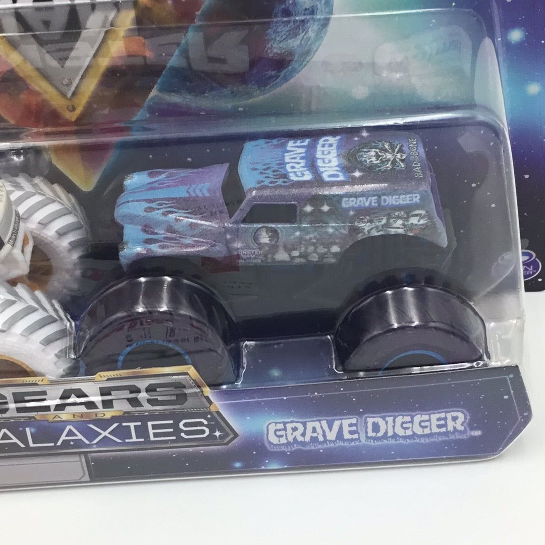 2021 monster jam Gears and Galaxies Blue Thunder vs Grave Digger Walmart exclusive 130H