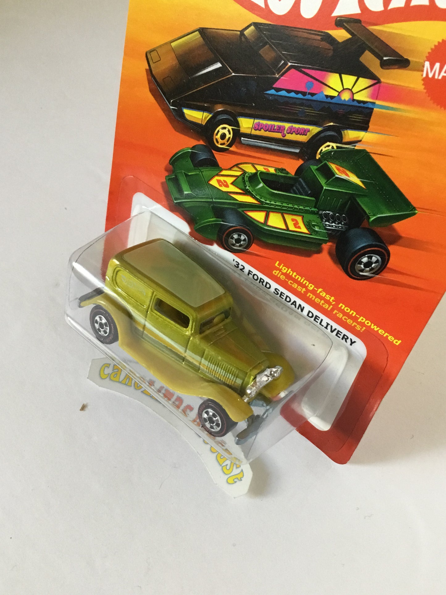 Hot wheels the hot ones CHASE 32 Ford Sedan Delivery Chase piece