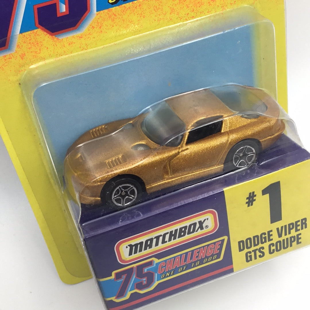 Matchbox 75 Challenge #1 Dodge Viper GTS Coupe 5A8