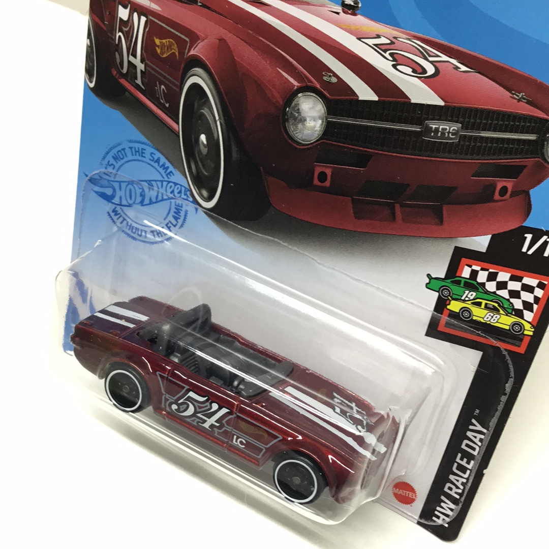 2021 hot wheels F case #9 Triumph TR6 red 66A